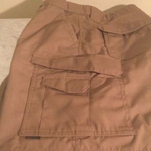 Tru-Spec shorts Tan in color size 40 in waist